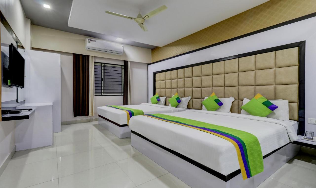 Treebo Sahara Suites 750 M From St Johns Medical College And Hospital Bangalore Exterior foto
