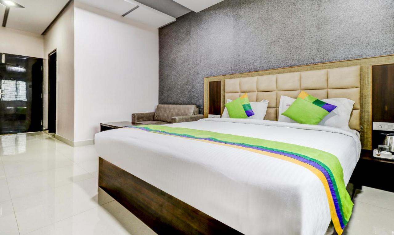 Treebo Sahara Suites 750 M From St Johns Medical College And Hospital Bangalore Exterior foto